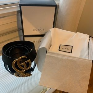 Gucci Belt Black and Gold. Size 80